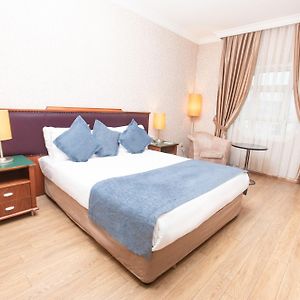 Standard Zimmer mit Kingsize-Bett